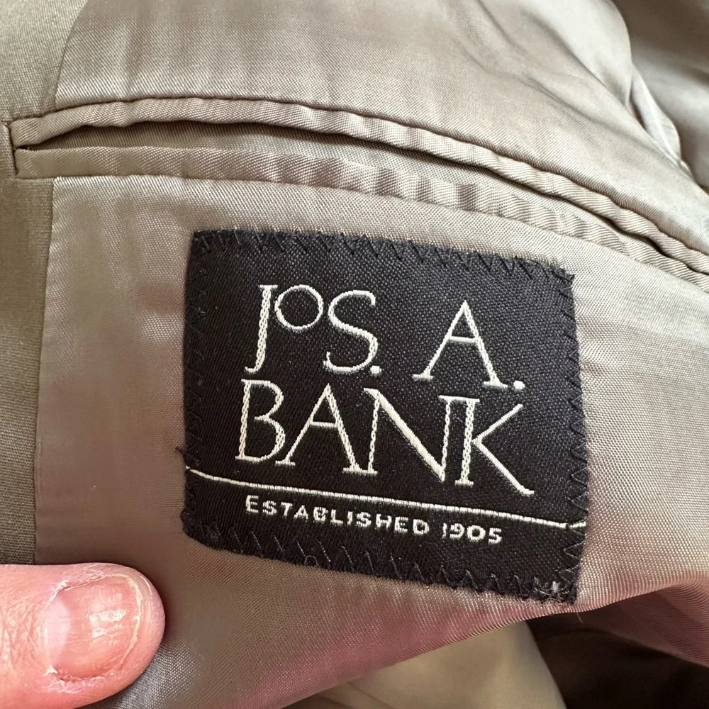 JoS. A. Bank Suit  jacket and pants 44/32